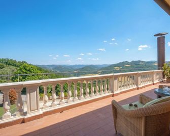Hotel Fortebraccio - Montone - Balkón