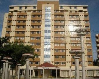 EGI Resort and Hotel - Lapu-Lapu City - Building