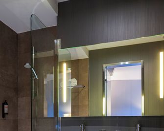 Porcel Torneo - Seville - Bathroom
