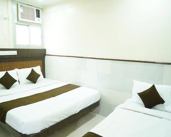 Sharda Residency - Mumbai - Bedroom