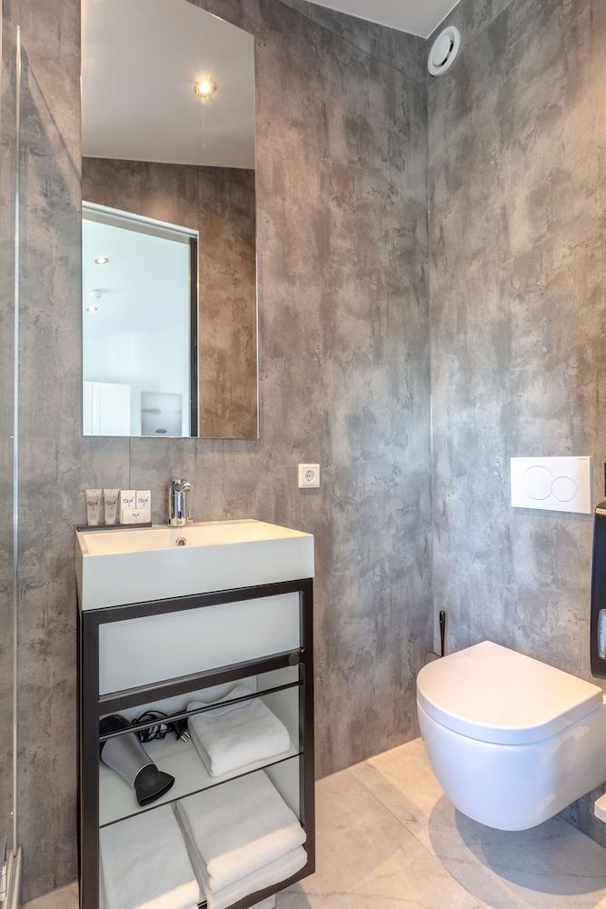 Waterlodge de Lepelaar - Lelystad - Badkamer