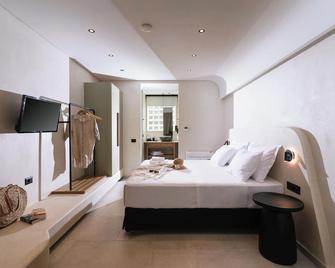 Idi Hotel - Zarós - Habitación
