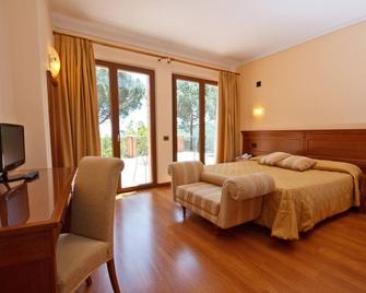 Hotel Panoramic - מונטפולצ'אנו - חדר שינה