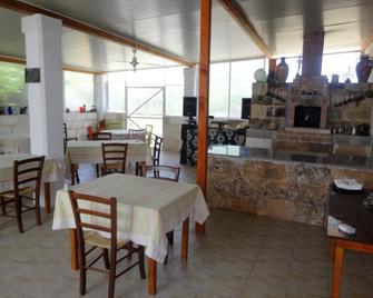Agriturismo Casa Colonica Liliane - Porto Cesareo - Restaurant