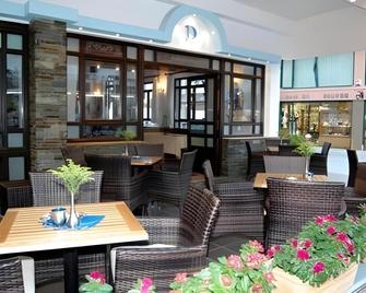 Kymata - Paralia - Restaurante