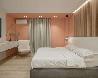No125 - City Centre Room Apartment - Orestiada