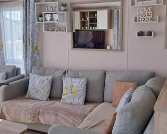 Beautiful 3-Bed Lodge in kent - New Romney - Sala de estar