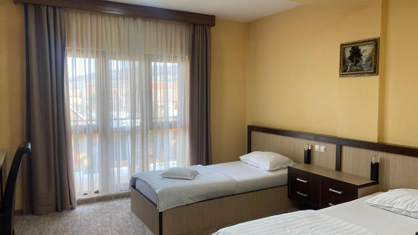 Hotel Edelweiss