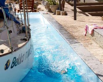 Mount Noah Lodge - Oudtshoorn - Басейн