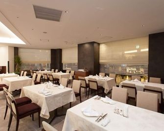 أكيتا كاسل هوتل - اكيتا - مطعم