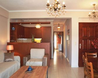 Best House, Sea View II, Pylos Messinias - Pylos - Front desk