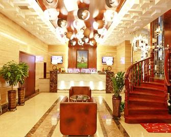 Yijia Chain Hotel Mingren Branch - Ürümqi - Lobby