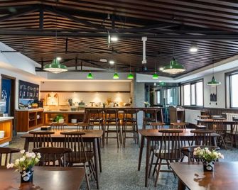 Nost Algia Hotel Near University Of Tech - Тайюан - Ресторан