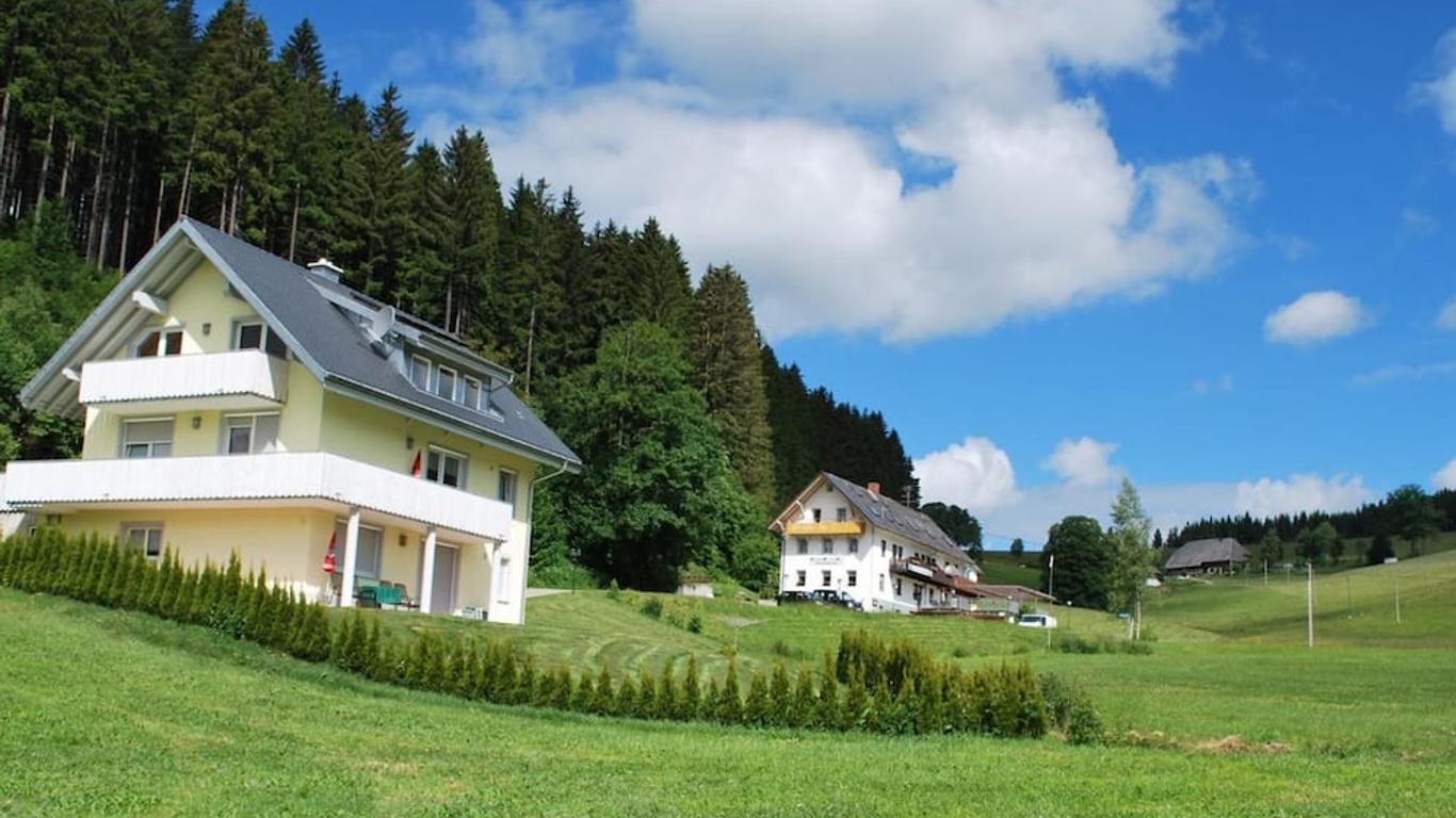 Gasthaus Pension Donishäusle