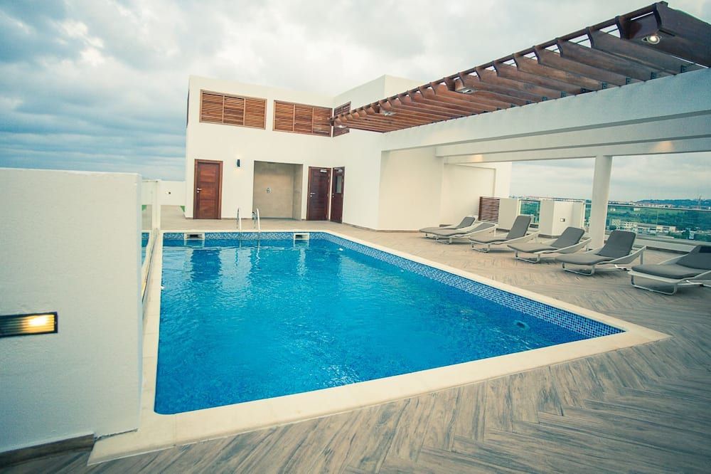 Accra Luxury Apartments at The Gallery - אקרה - בריכה