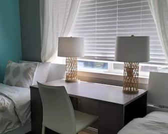 Modern Tropical Vacation Home, Palo Alto/Stanford #655 - Palo Alto - Room amenity