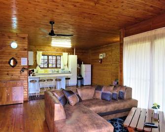 Impala Niezel Lodge & Guest House - Hazyview - Sala de estar