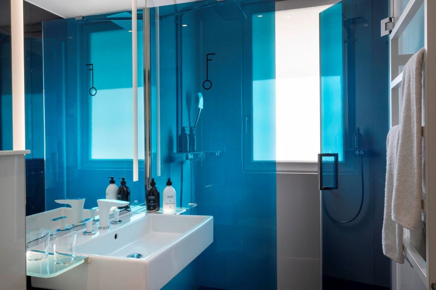 Hôtel Félicien & Spa - Paris - Bad