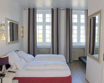 Heidelberger Hof - Düsseldorf - Chambre