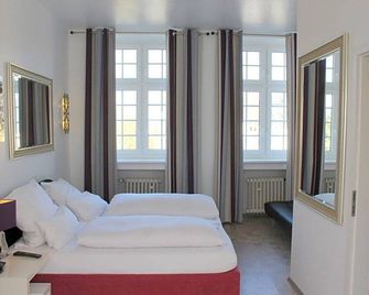 Heidelberger Hof - דיסלדורף - חדר שינה
