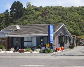 Sierra Beachfront Motel - Kaikoura - Building