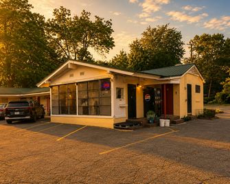 Sunrise Inn Cordele Ga Near I 75 - Cordele - Рецепція