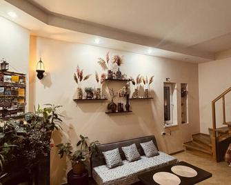 Sky Guest House - Tiflis - Sala de estar