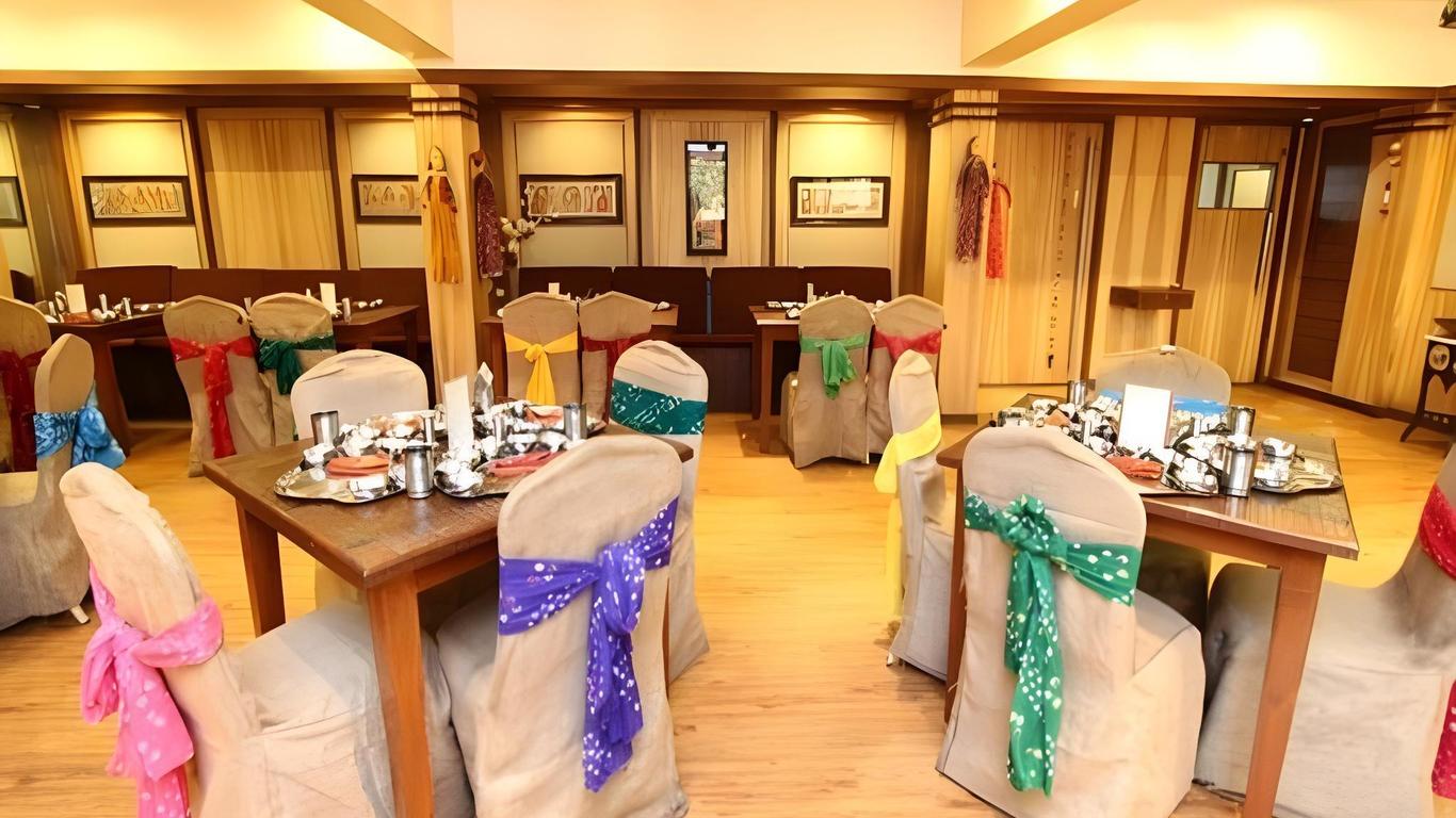 Hotel Shantiidoot