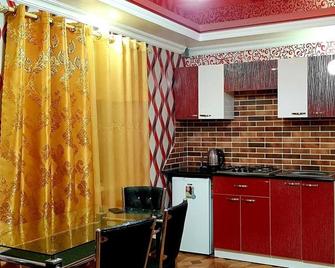 Guest House D&G in Gyumri - Gyumri - Kitchen