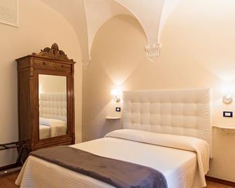 B&B Quattro Cantoni - Siena - Bedroom