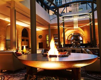 Steigenberger Grandhotel Handelshof Leipzig - Leipzig - Bar