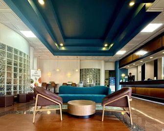 Best Western Plus Suites Hotel - LAX Airport LA Stadium - Inglewood - Σαλόνι ξενοδοχείου