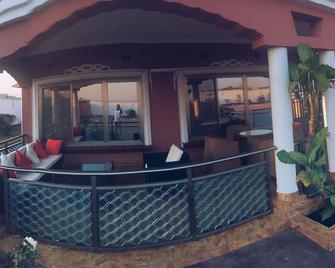 Villa Edenard France! - Lubumbashi - Patio