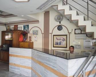 Hotel Sagar - Bathinda - Front desk