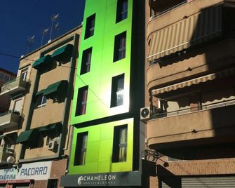 Chameleon Hostel Alicante - Alicante - Byggnad