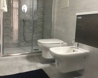 Visa Residence - Bari - Baño