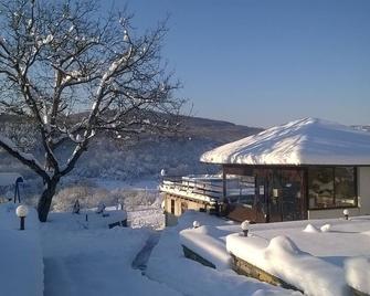 Bella House - Khlevene - Vista del exterior