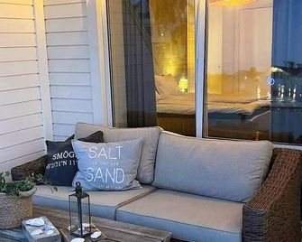 4 Person Holiday Home in Smogen-by Traum - Smögen - Living room