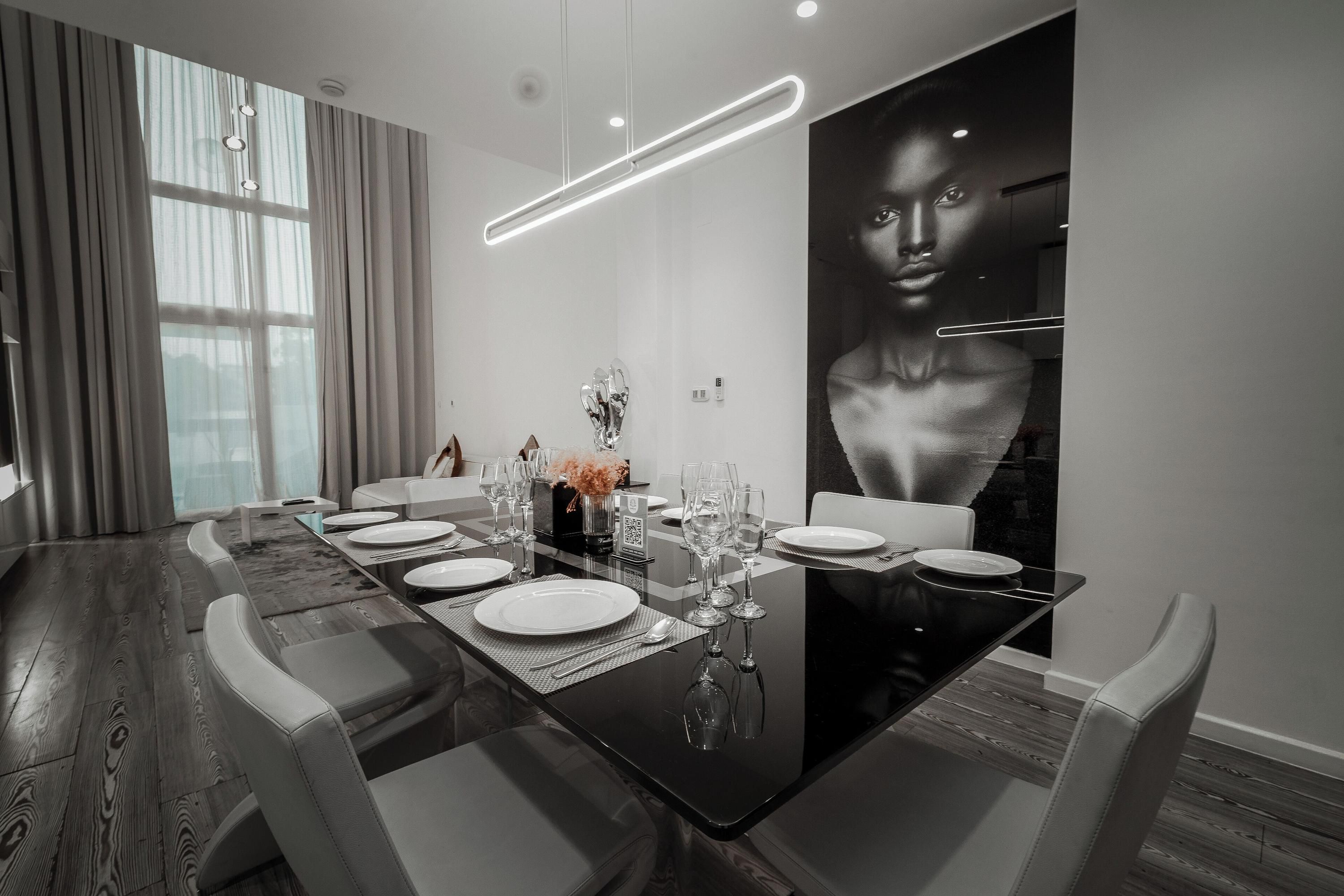 Kwarleyz Residence Hotel & Suites - אקרה - חדר אוכל