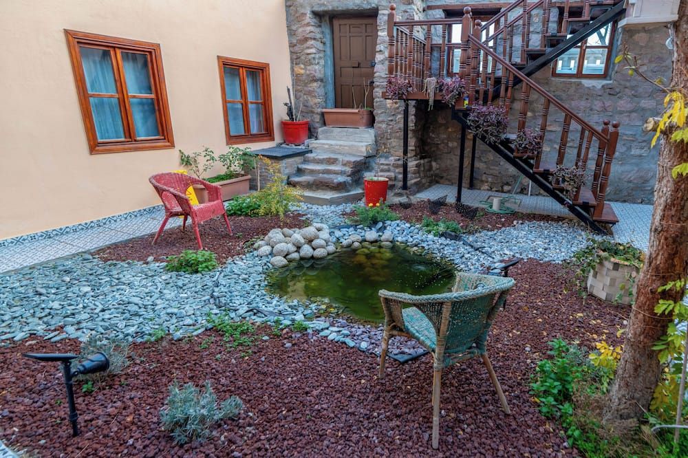 فندق هيش كونيا - قونية - شرفة مرصوفة