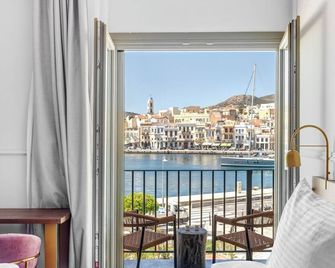Eclectic Syros - Ermoupoli - Balkón