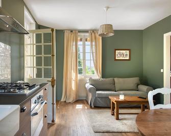 La Petite Affolante - Samois-sur-Seine - Sala de estar