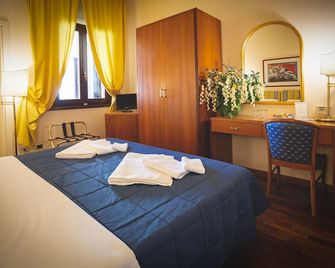 Hotel Posta - Cecina
