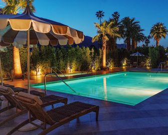 Azure Sky Hotel - Adults Only - a Town and Desert Boutique Hotel - Palm Springs - Piscine
