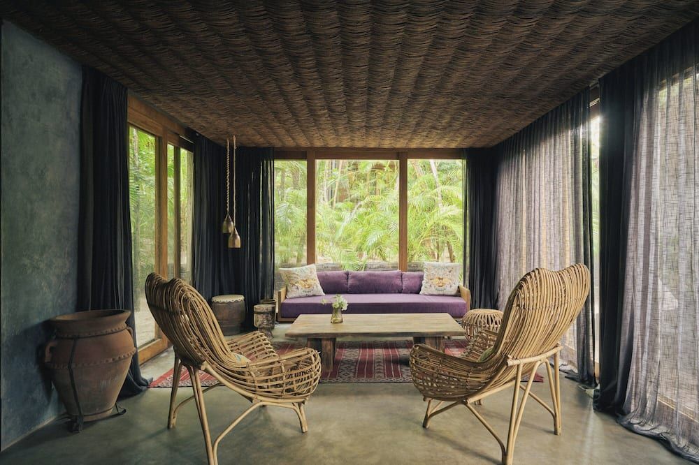 بي ديستينيشن تولوم