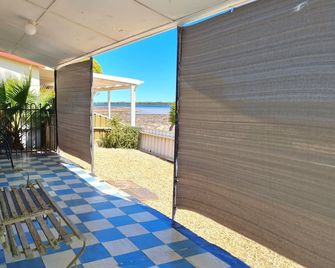 Crab Claw Cottage - Port Broughton - Balcony