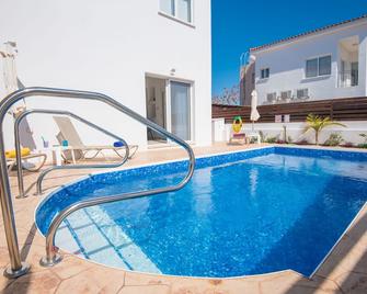 Narcissos Villa Doria - Protaras - Pool