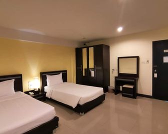 Phupara Place - Phuket - Habitación