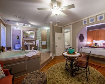 Main Street Inn - Parkville - Camera da letto