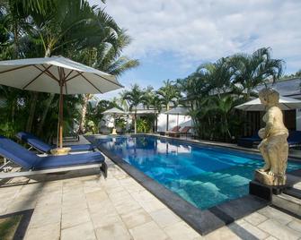 Explore Lombok from your Villa for 2+ - Mangsit - Piscina